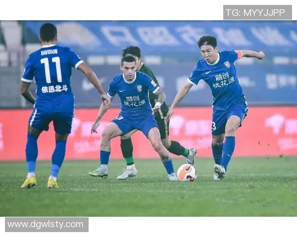 武汉羽毛球队以74分稳居锦标赛积分榜首位展现强劲实力